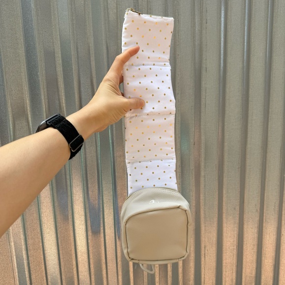 Soft Travel Jewelry Case with Embroidered Initial “D” - Picture 11 of 11